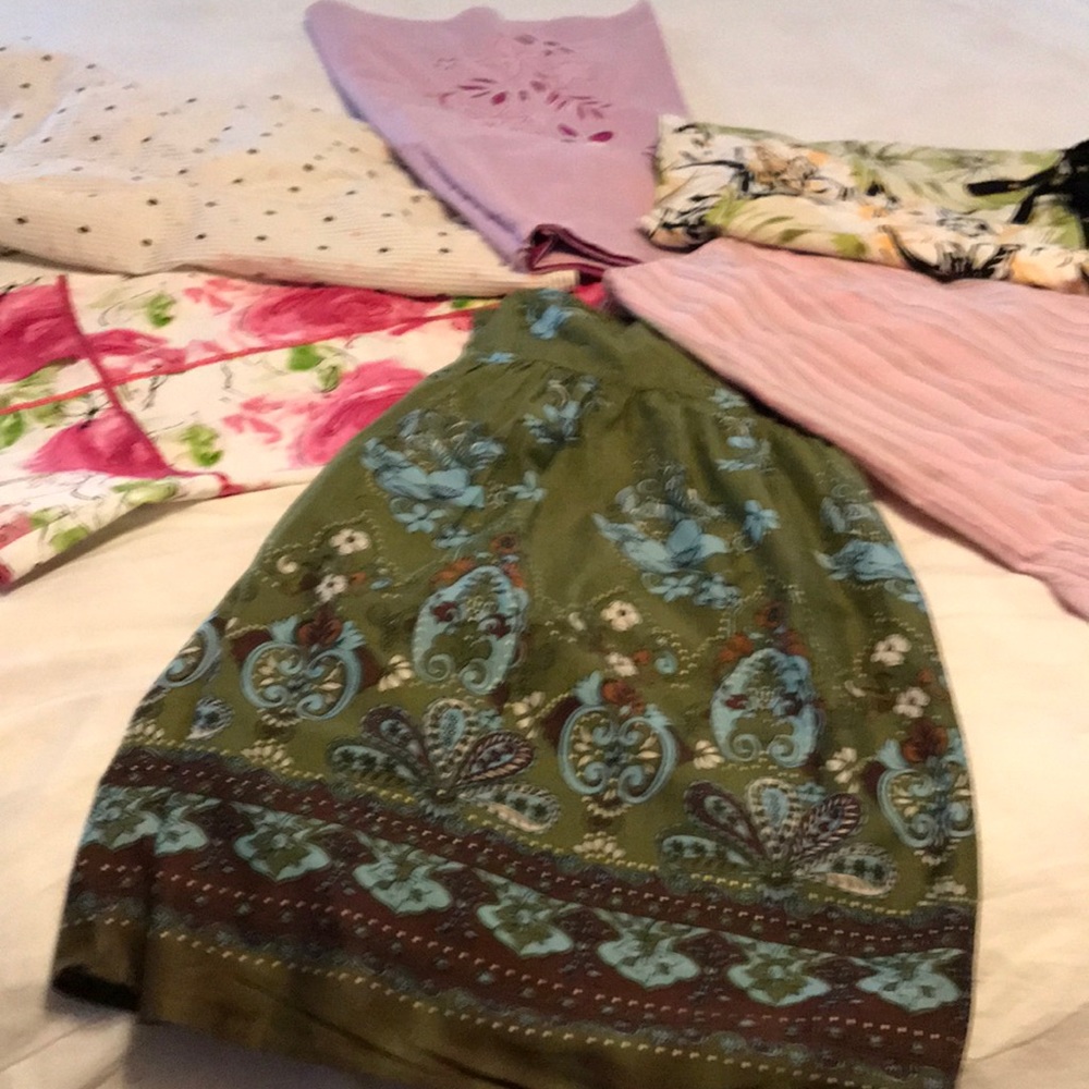 Bundle of 7 Skirts & 1 Dress L